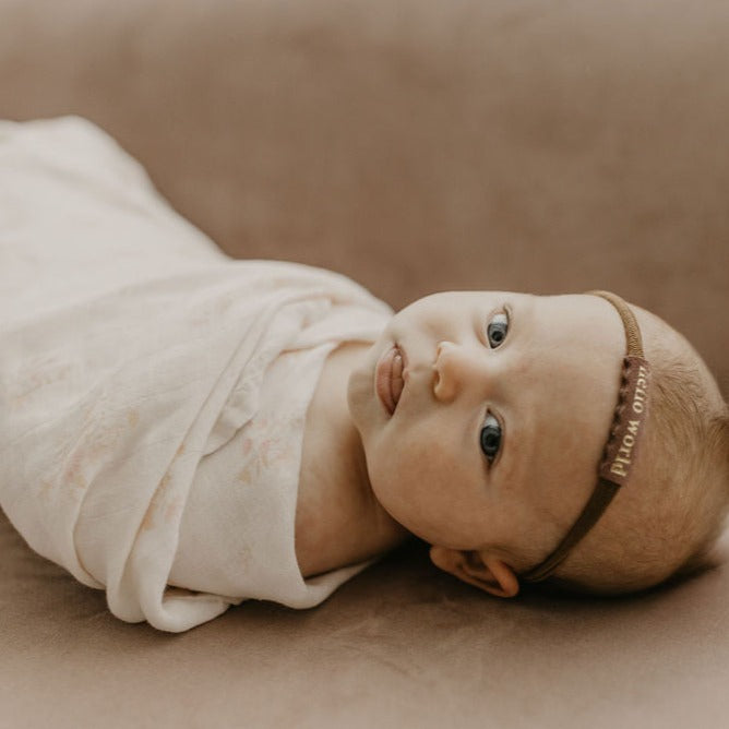 Organic Cotton Swaddle | Flora
