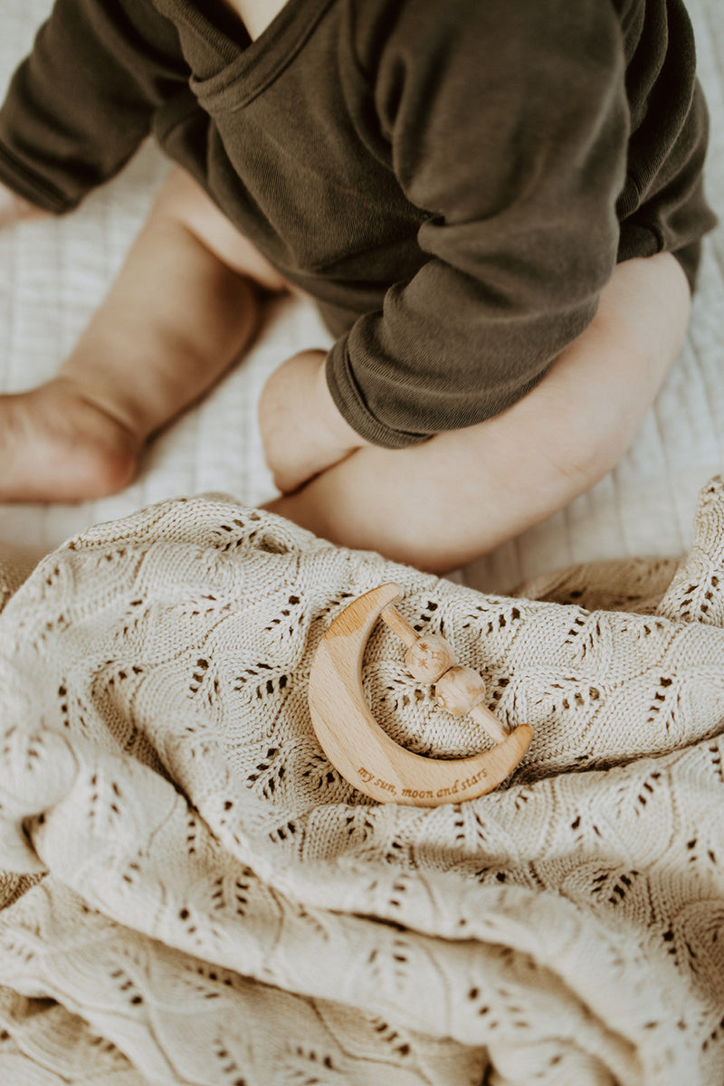 Moon rattle | Sun, moon & stars