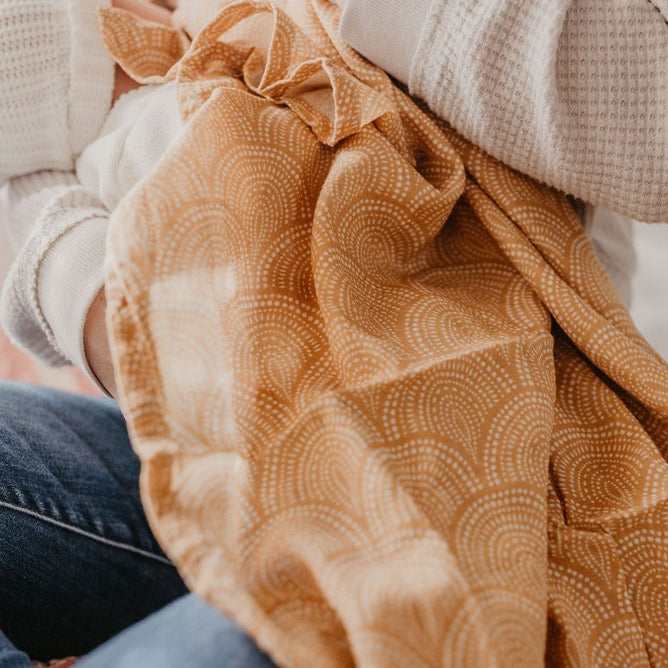 Organic Cotton Swaddle | Golden Rainbow