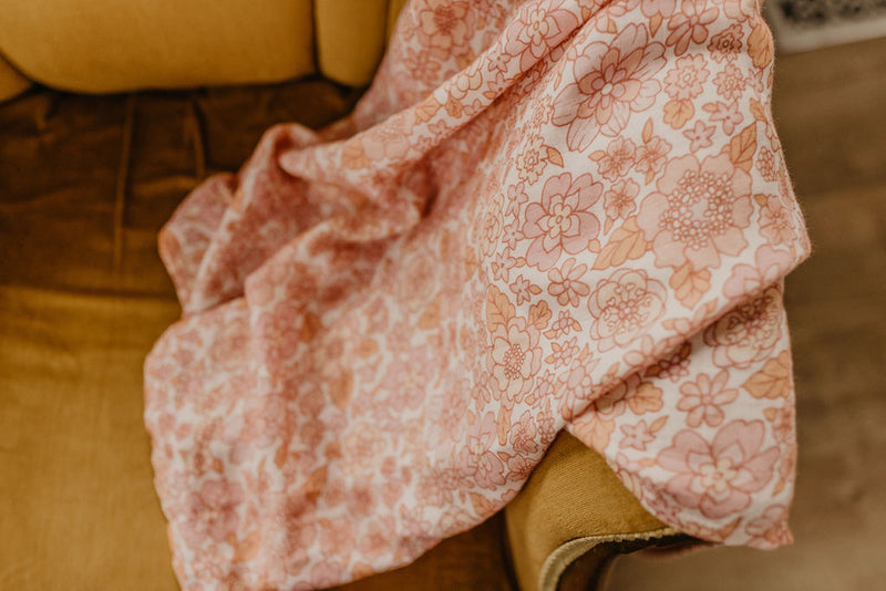 Organic Cotton Swaddle | Bloom