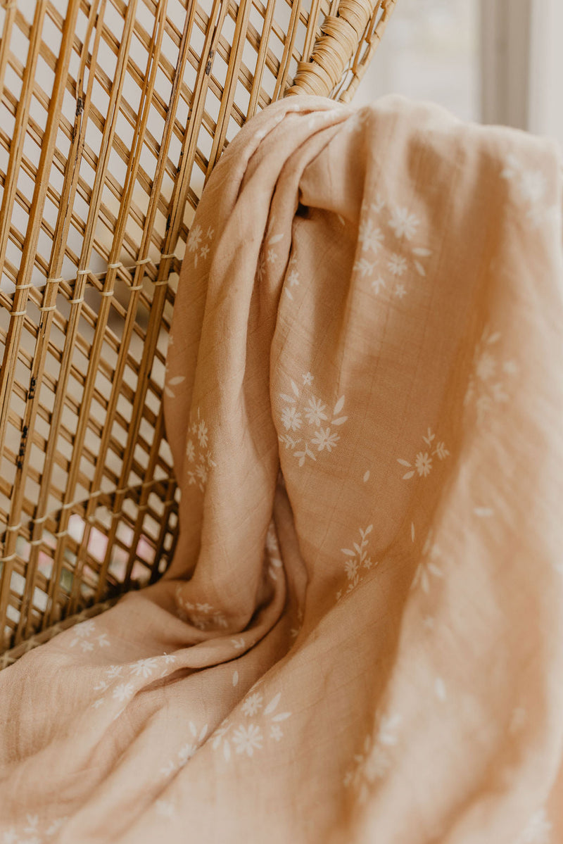 Organic Cotton Swaddle | blossom swaddles tiny by nature 