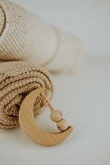 Moon rattle | Sun, moon & stars